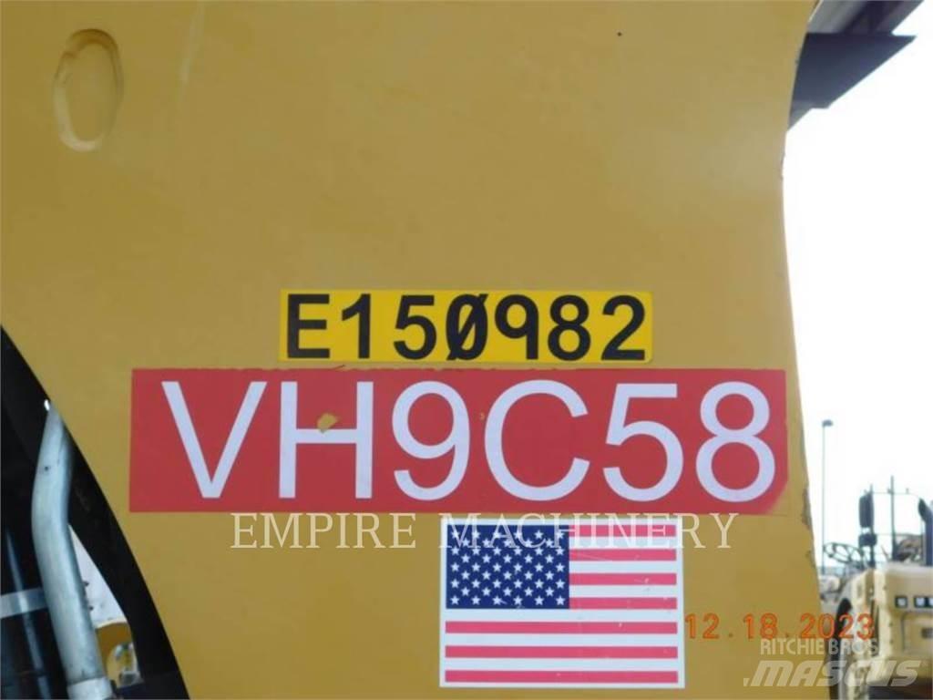 CAT 415F2 4EOP Graaf-laadcombinaties