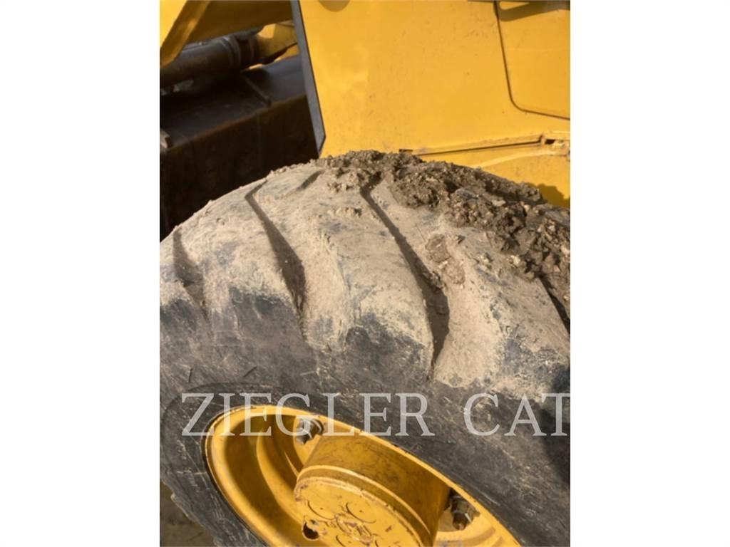CAT 420F2 Graaf-laadcombinaties