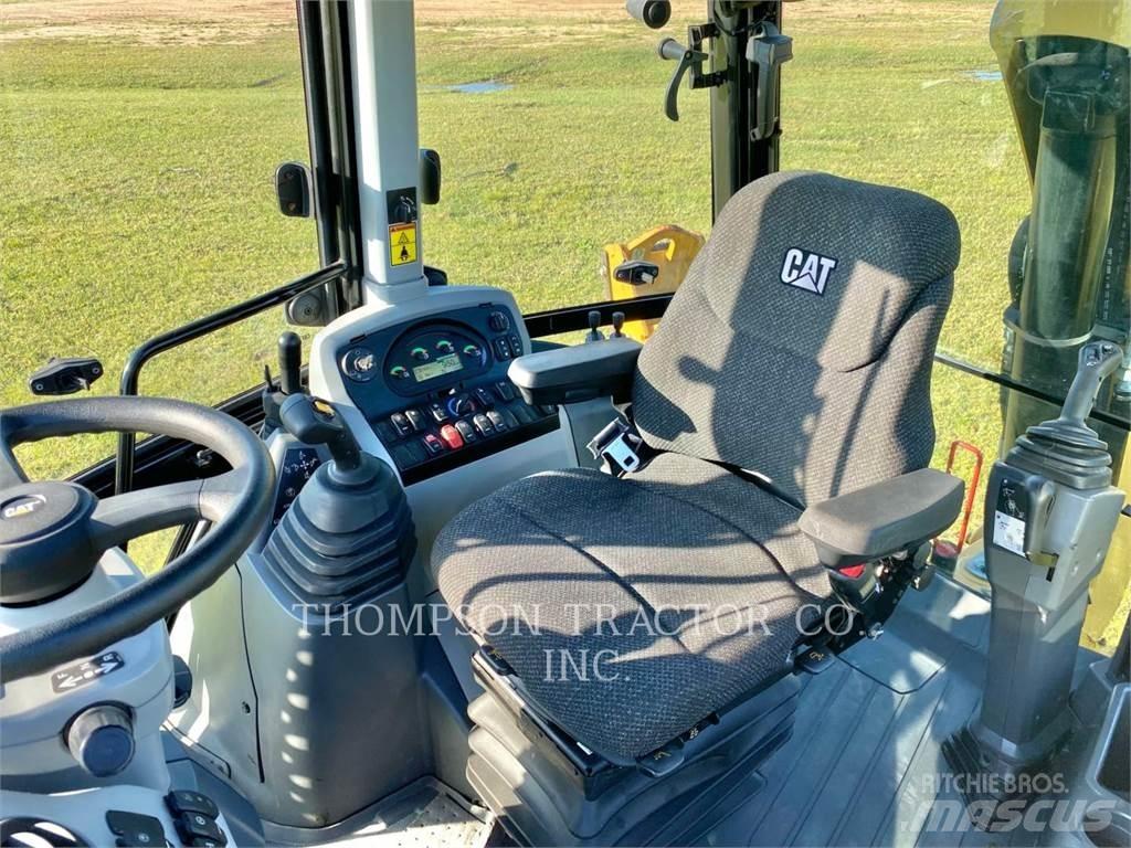 CAT 420F2 Graaf-laadcombinaties