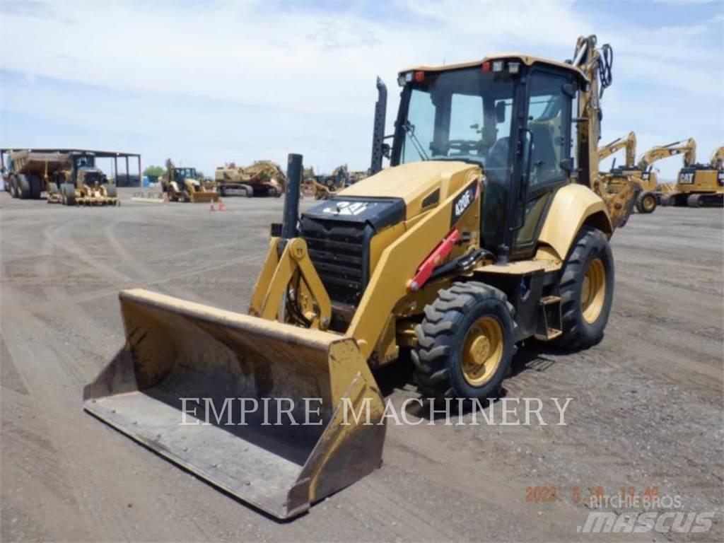 CAT 420F2 4ECP Graaf-laadcombinaties