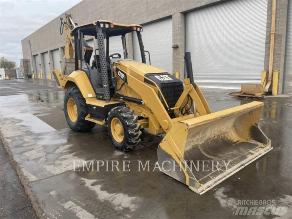 CAT 420F2 4EO Graaf-laadcombinaties