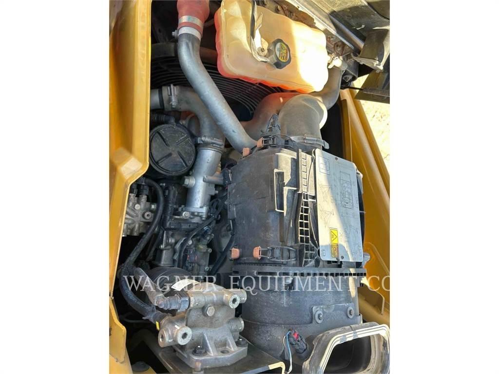 CAT 420F2 4WDE Graaf-laadcombinaties