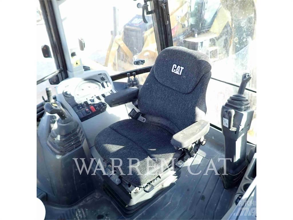 CAT 420F2 AE4T Graaf-laadcombinaties