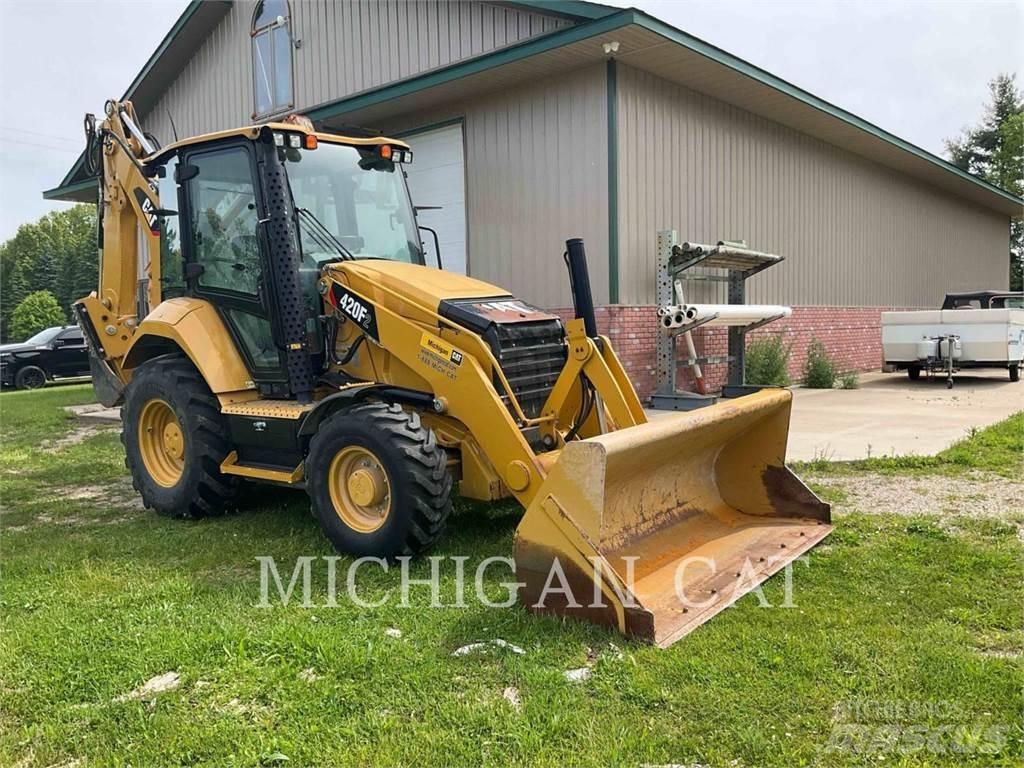 CAT 420F2 APR Graaf-laadcombinaties