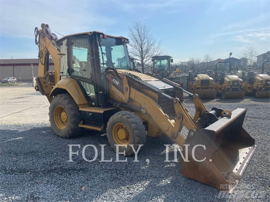CAT 420F2IT Graaf-laadcombinaties