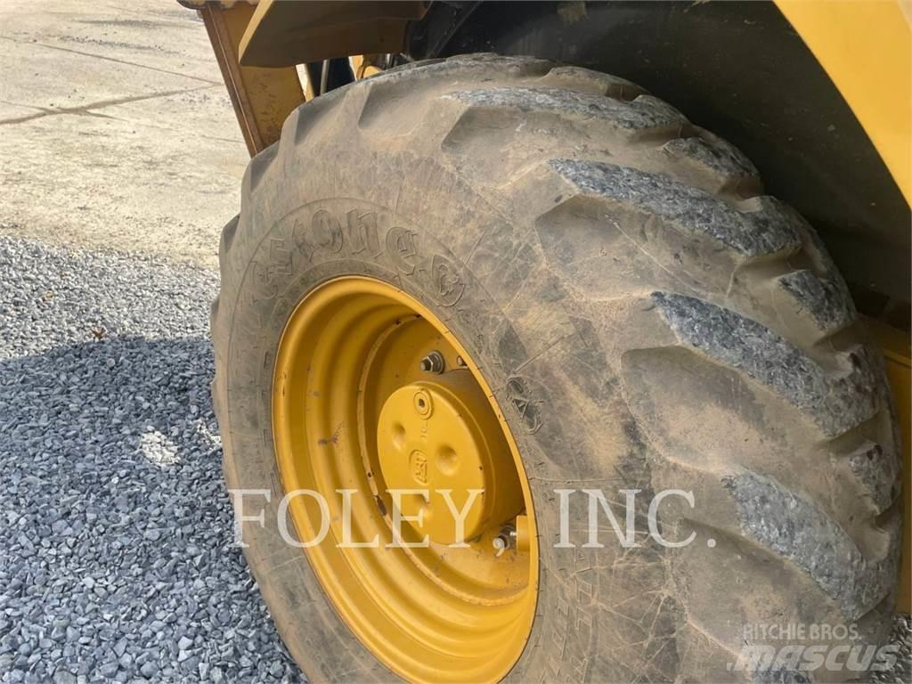 CAT 420F2IT Graaf-laadcombinaties
