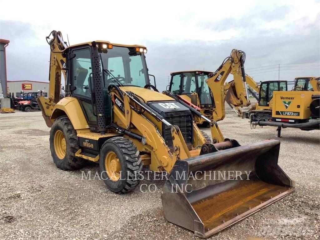 CAT 420F2IT Graaf-laadcombinaties