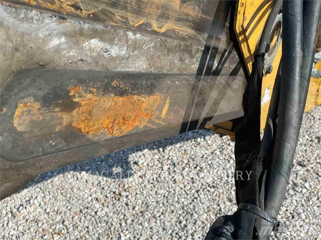 CAT 420F2ST Graaf-laadcombinaties