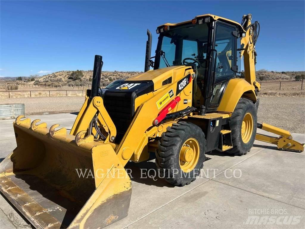 CAT 420F2ST Graaf-laadcombinaties
