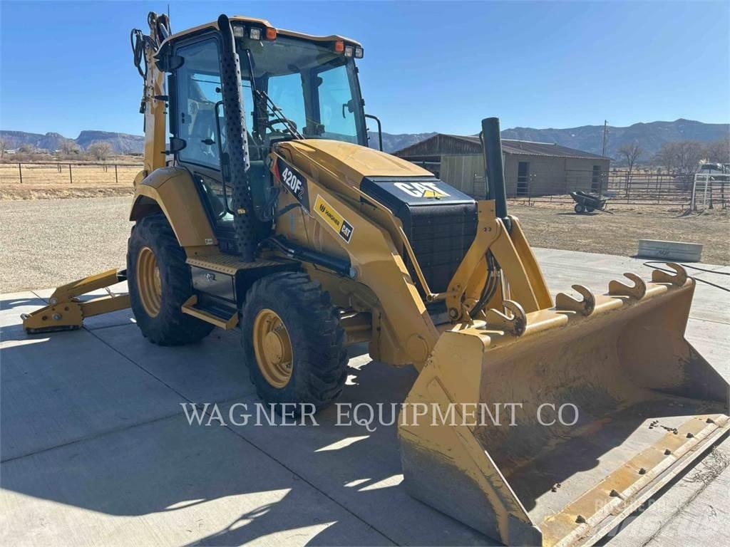 CAT 420F2ST Graaf-laadcombinaties