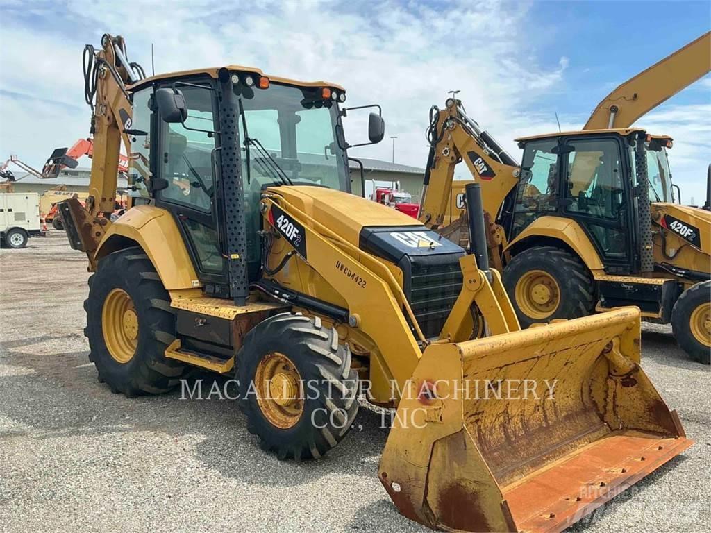 CAT 420F2ST Graaf-laadcombinaties