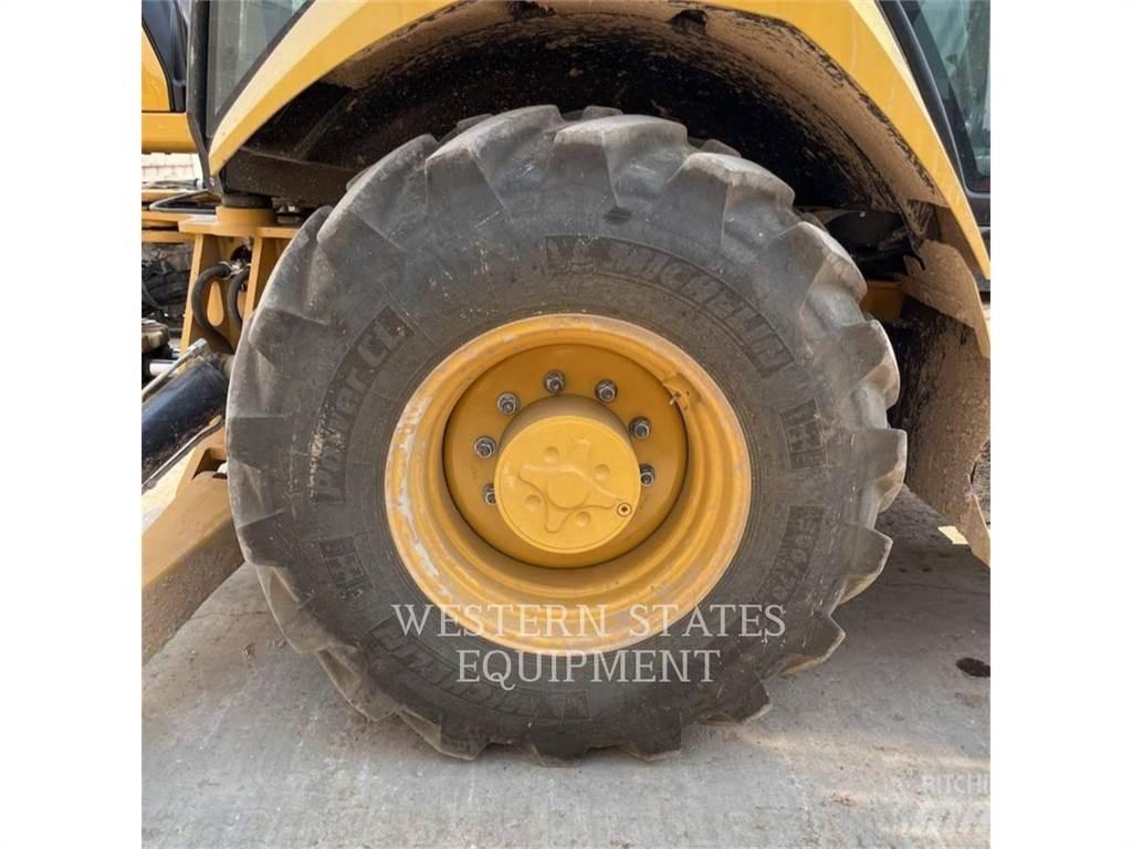 CAT 420XE Graaf-laadcombinaties