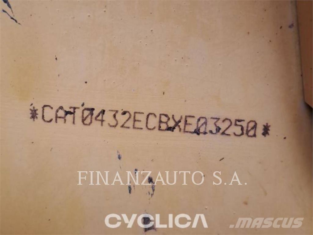 CAT 432F Graaf-laadcombinaties