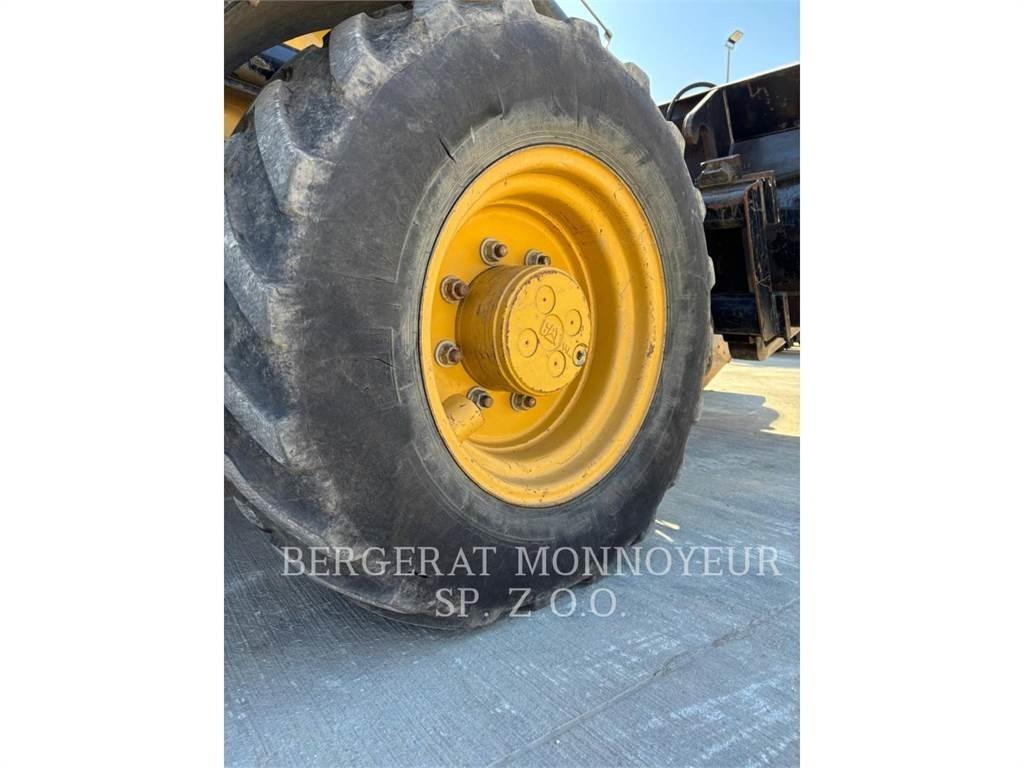 CAT 432F2 Graaf-laadcombinaties