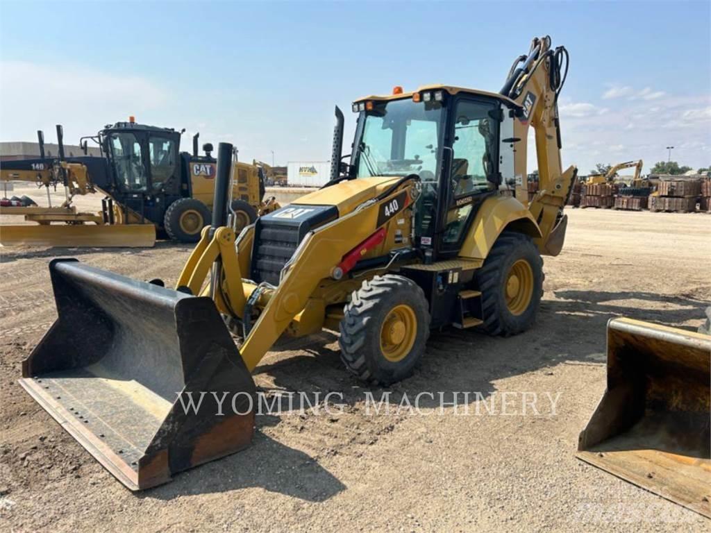 CAT 440 Graaf-laadcombinaties