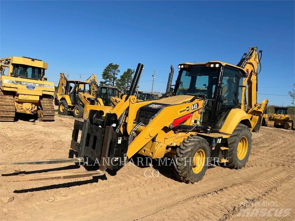 CAT 440 Graaf-laadcombinaties