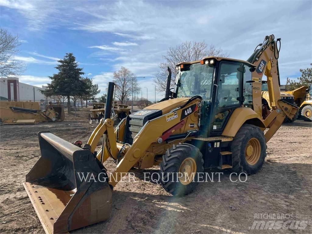 CAT 440 Graaf-laadcombinaties