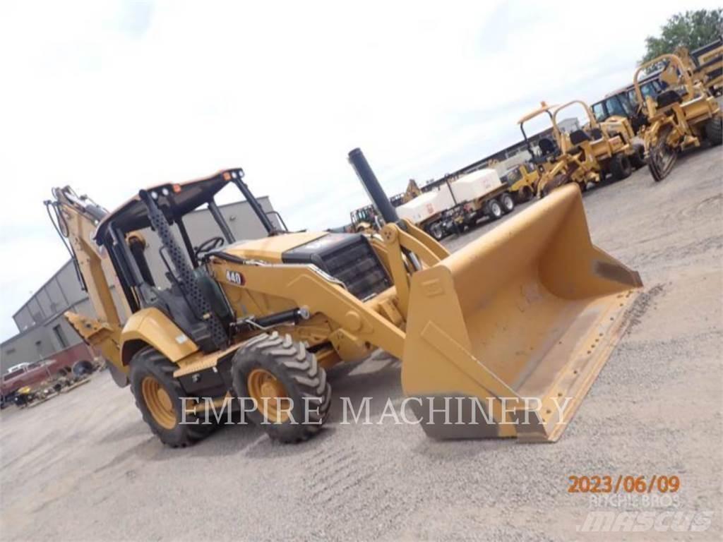 CAT 440-07 4EO Graaf-laadcombinaties