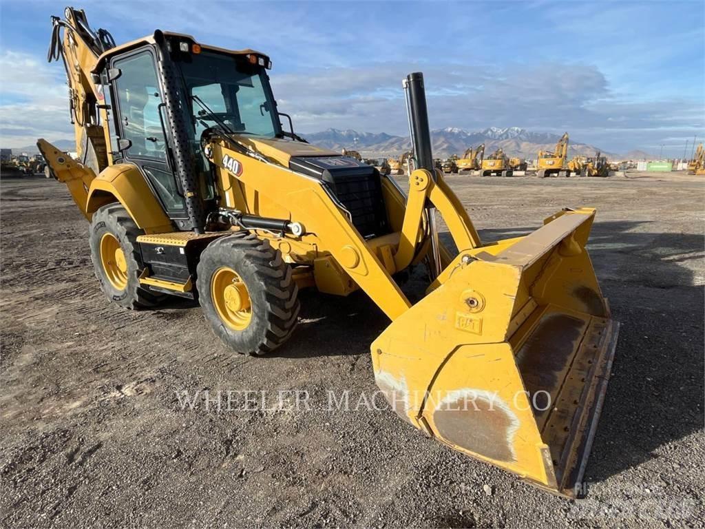 CAT 440 TH Graaf-laadcombinaties