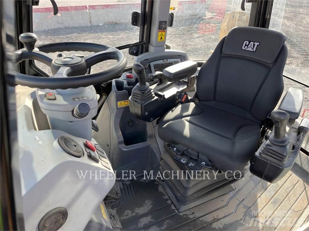 CAT 440 TH Graaf-laadcombinaties