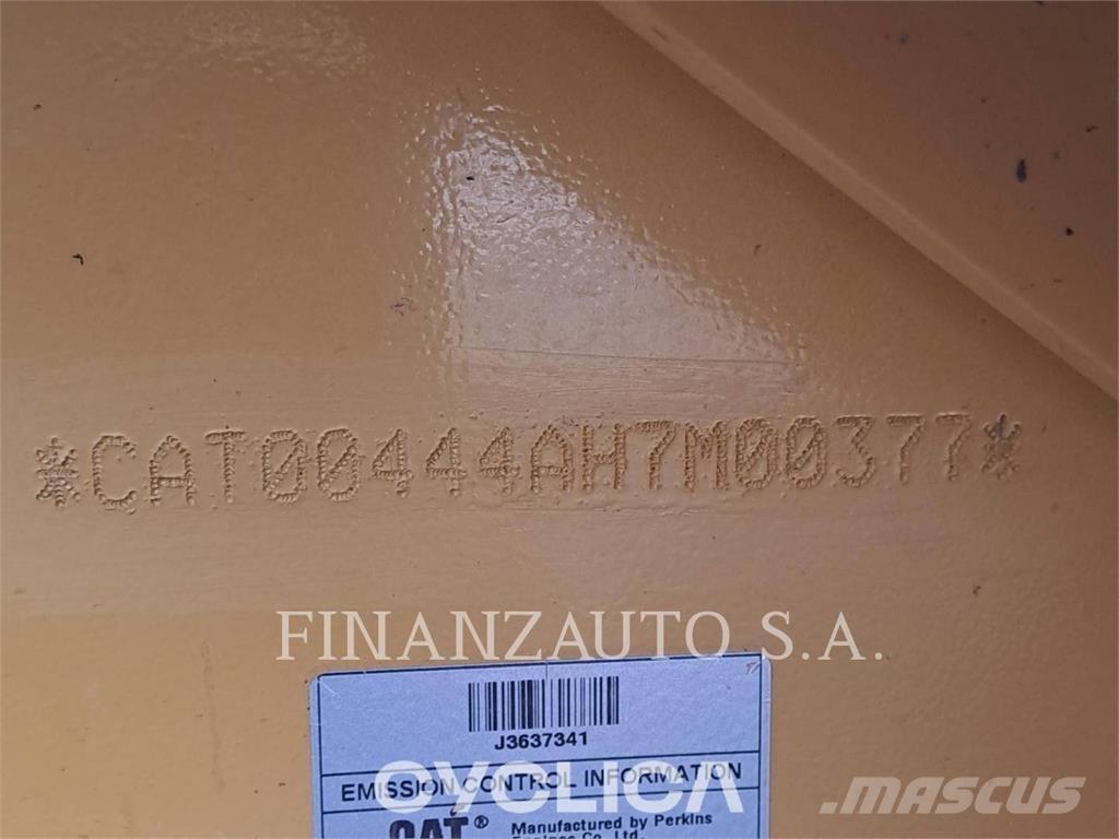 CAT 444 TRINITYB V Graaf-laadcombinaties