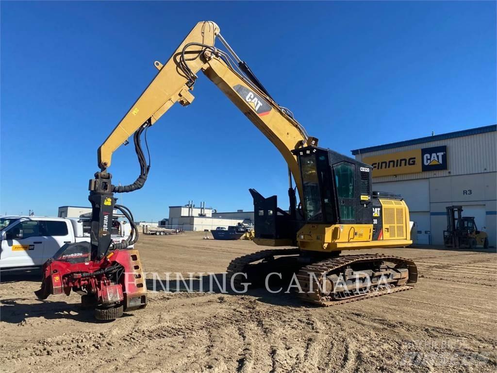 CAT 538 FM Graafmachines voor de bosbouw