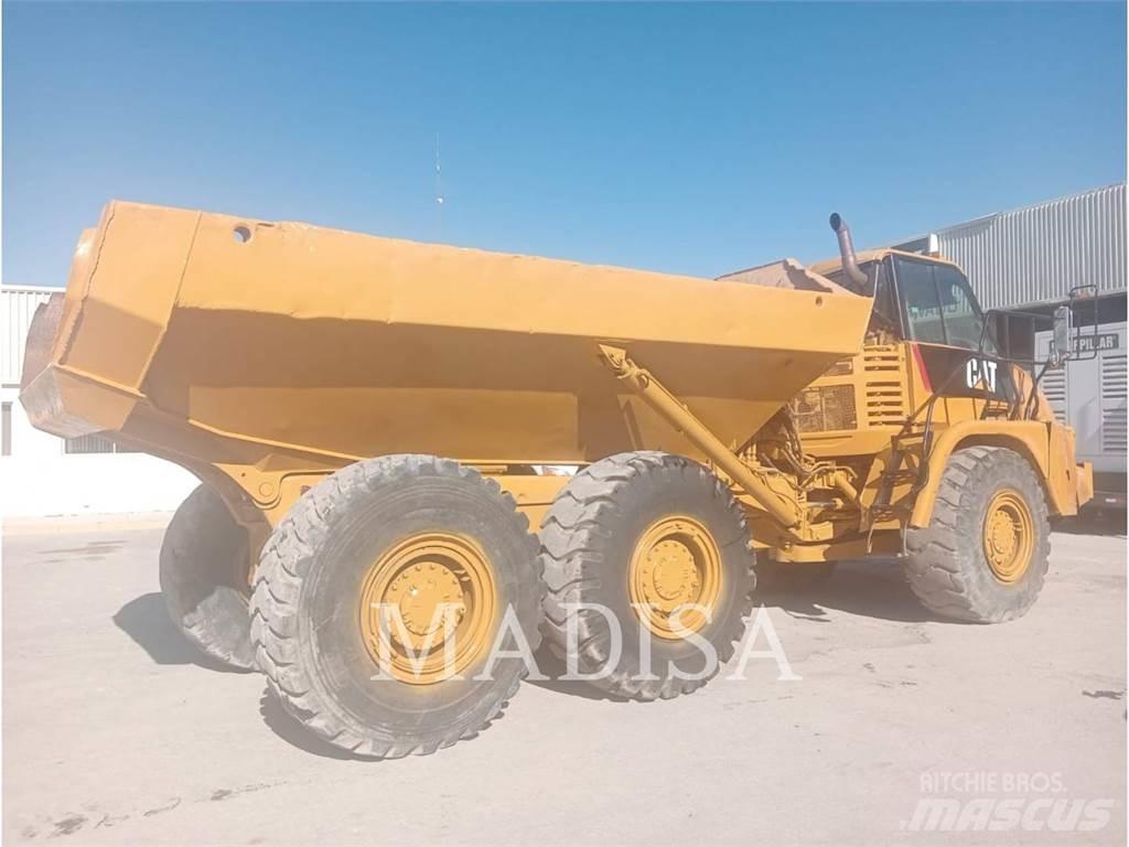 CAT 725 Knik dumptrucks