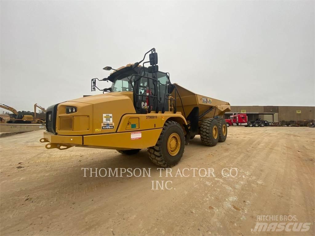 CAT 725 Knik dumptrucks