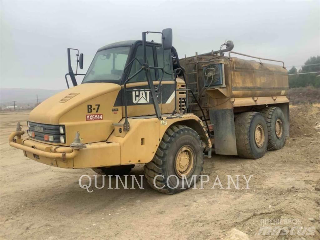 CAT 725 Knik dumptrucks