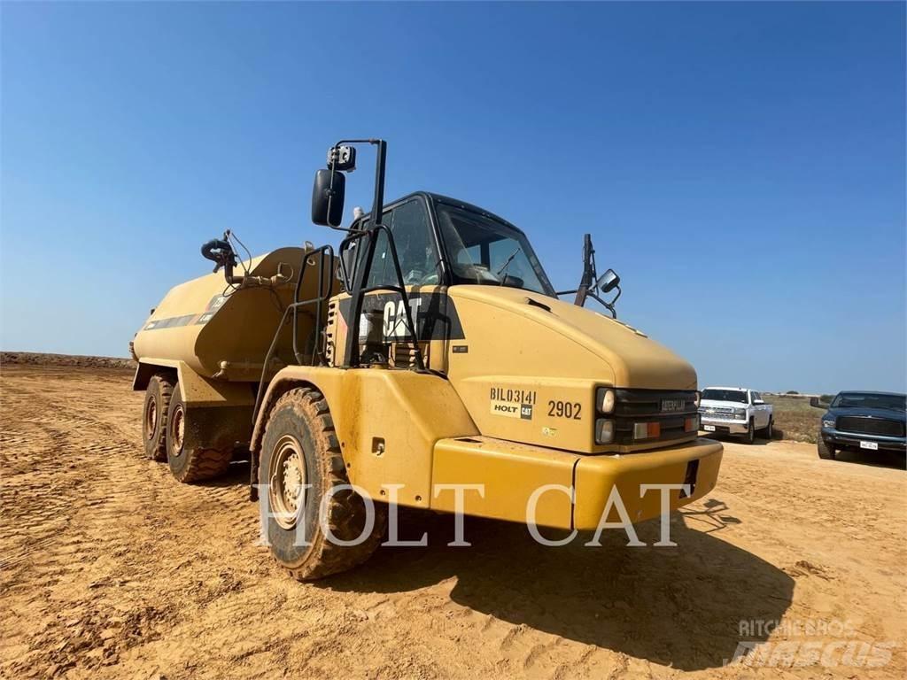 CAT 725 Knik dumptrucks