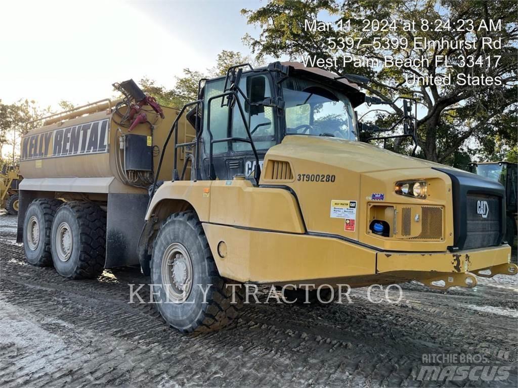 CAT 725 Knik dumptrucks