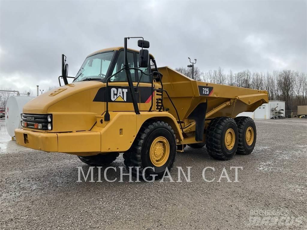 CAT 725 T Knik dumptrucks