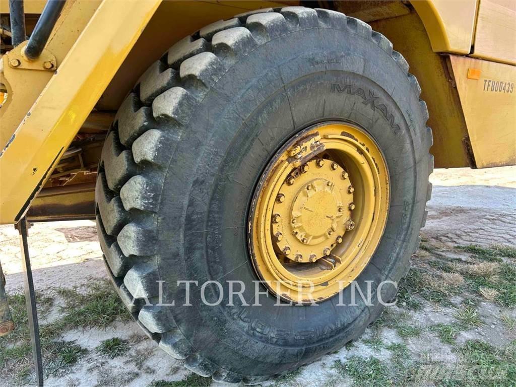 CAT 725C Knik dumptrucks