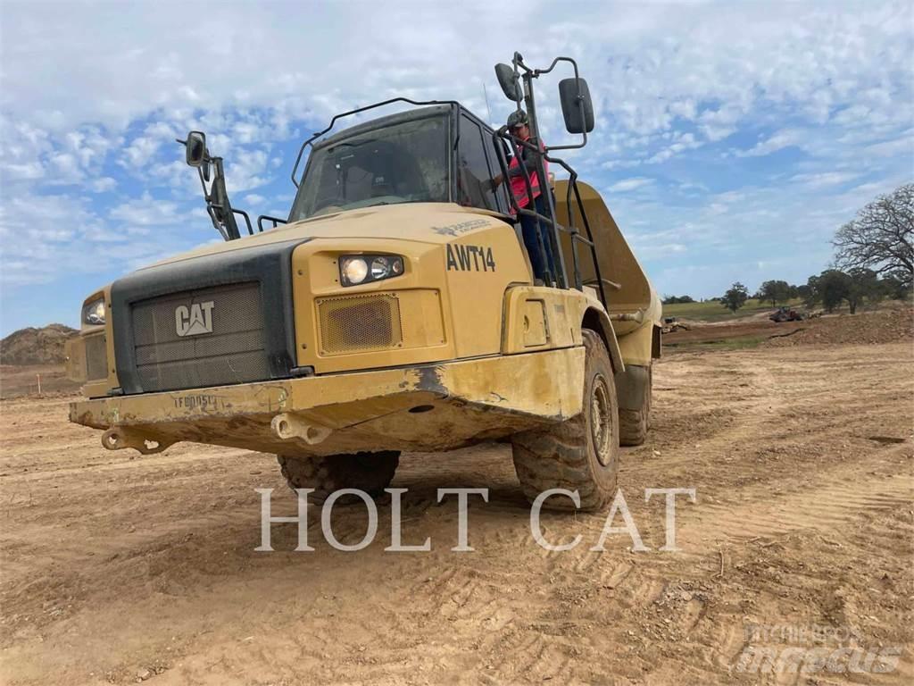 CAT 725C Knik dumptrucks