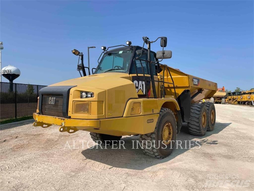 CAT 725C2 Knik dumptrucks