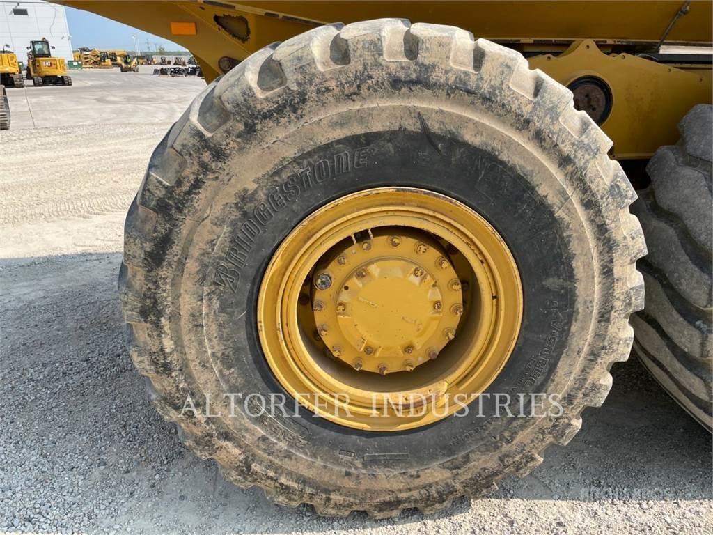 CAT 725C2 Knik dumptrucks