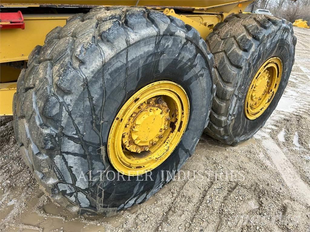 CAT 725C2 Knik dumptrucks