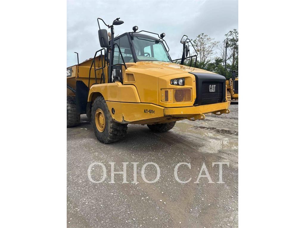 CAT 725C2 Knik dumptrucks