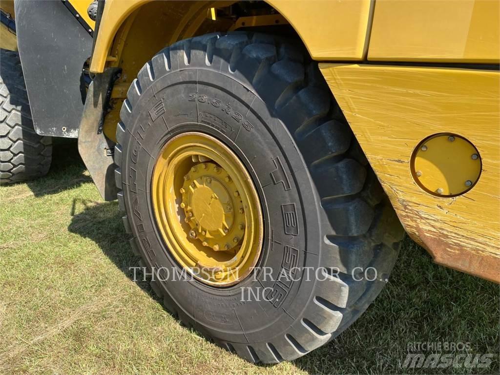 CAT 730 Knik dumptrucks