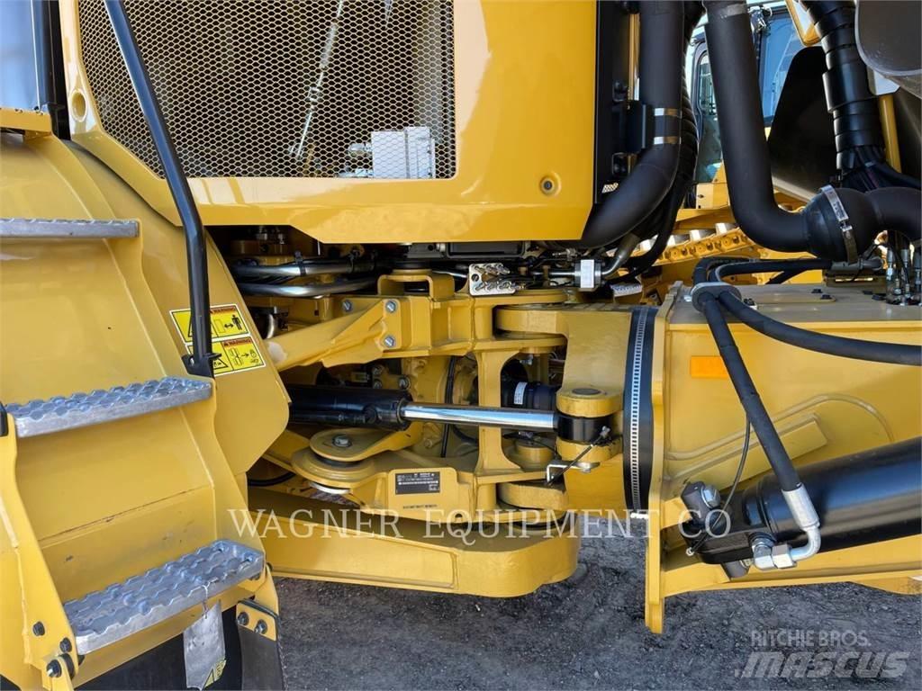 CAT 730 Knik dumptrucks