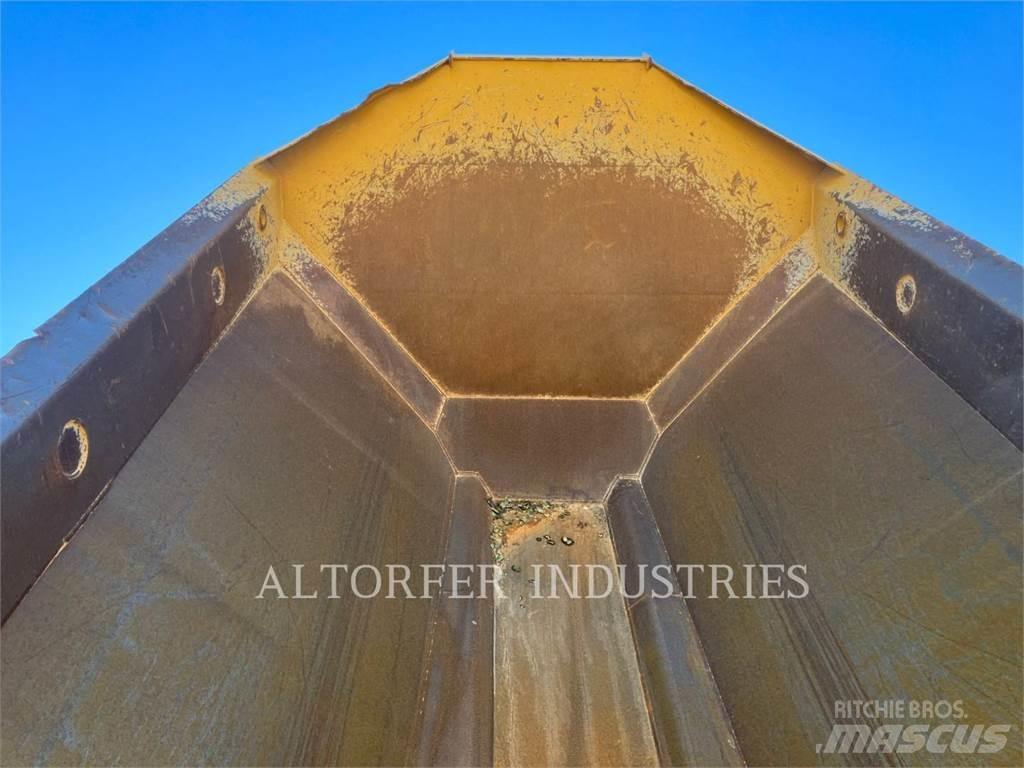 CAT 730 Knik dumptrucks