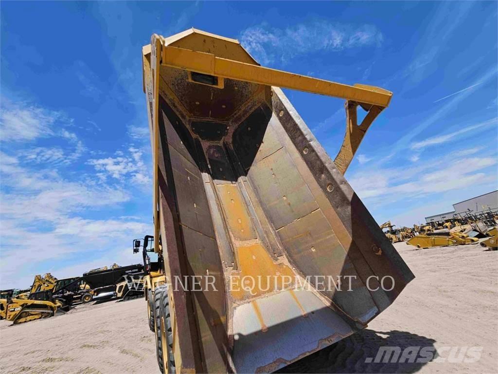 CAT 730 Knik dumptrucks