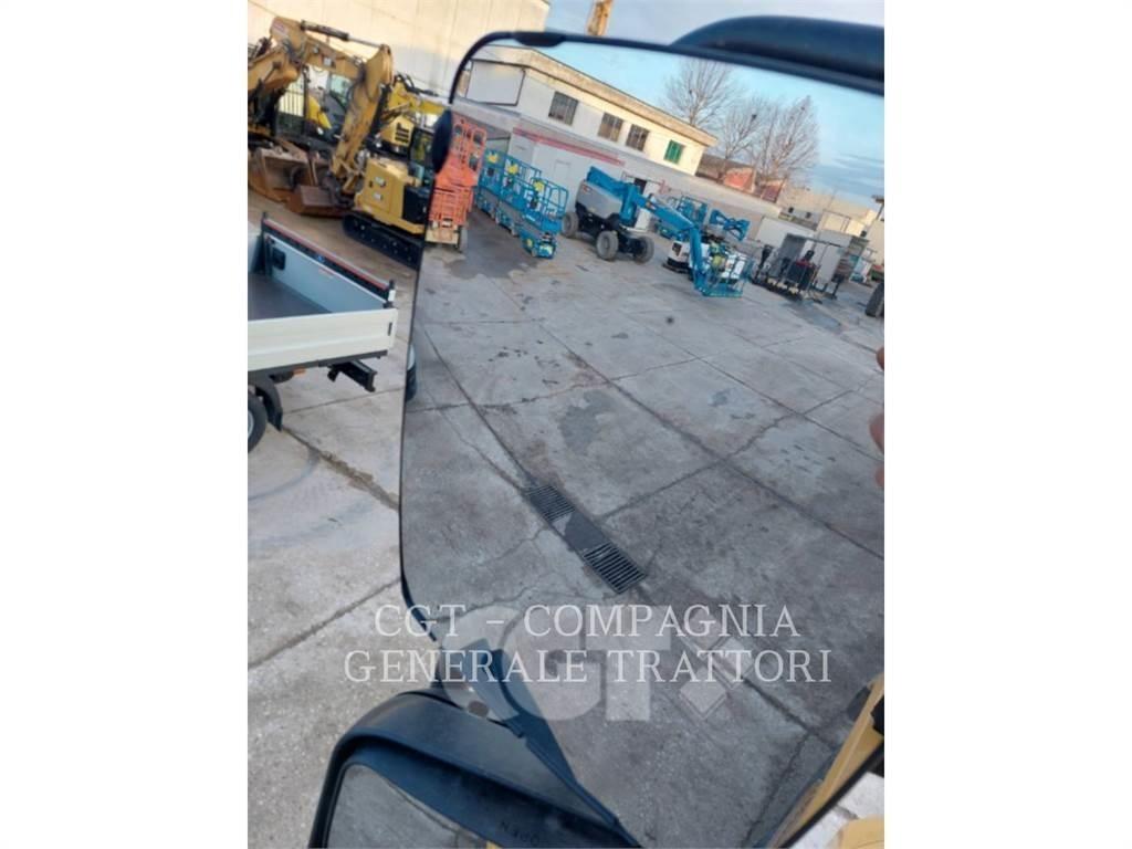 CAT 730 Knik dumptrucks
