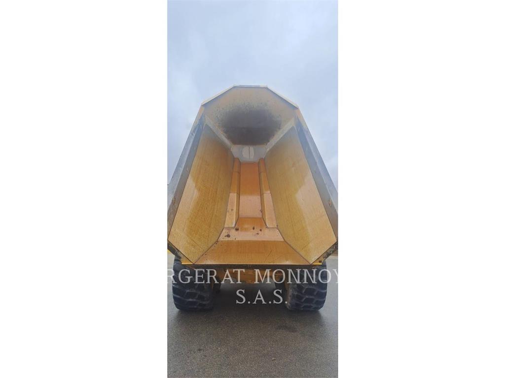 CAT 730 Knik dumptrucks