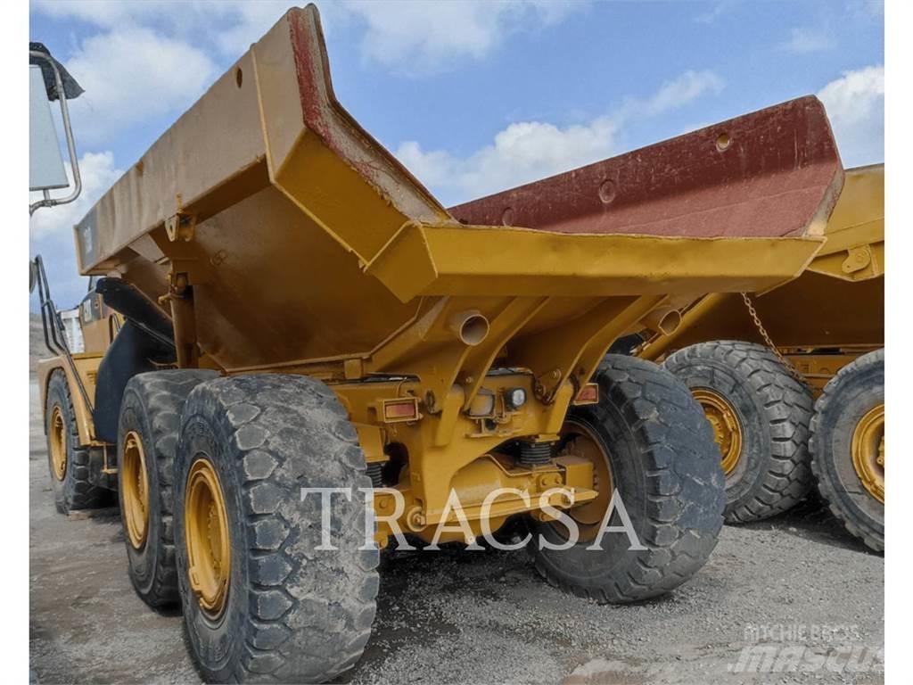 CAT 730 Knik dumptrucks
