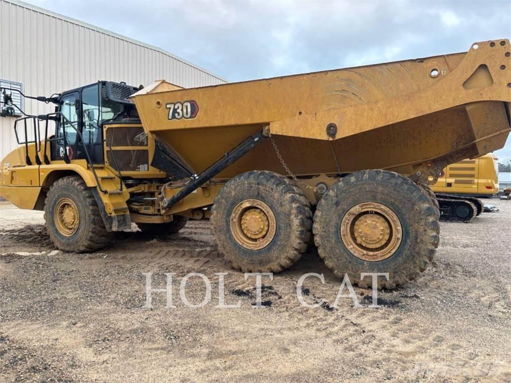 CAT 730 Knik dumptrucks