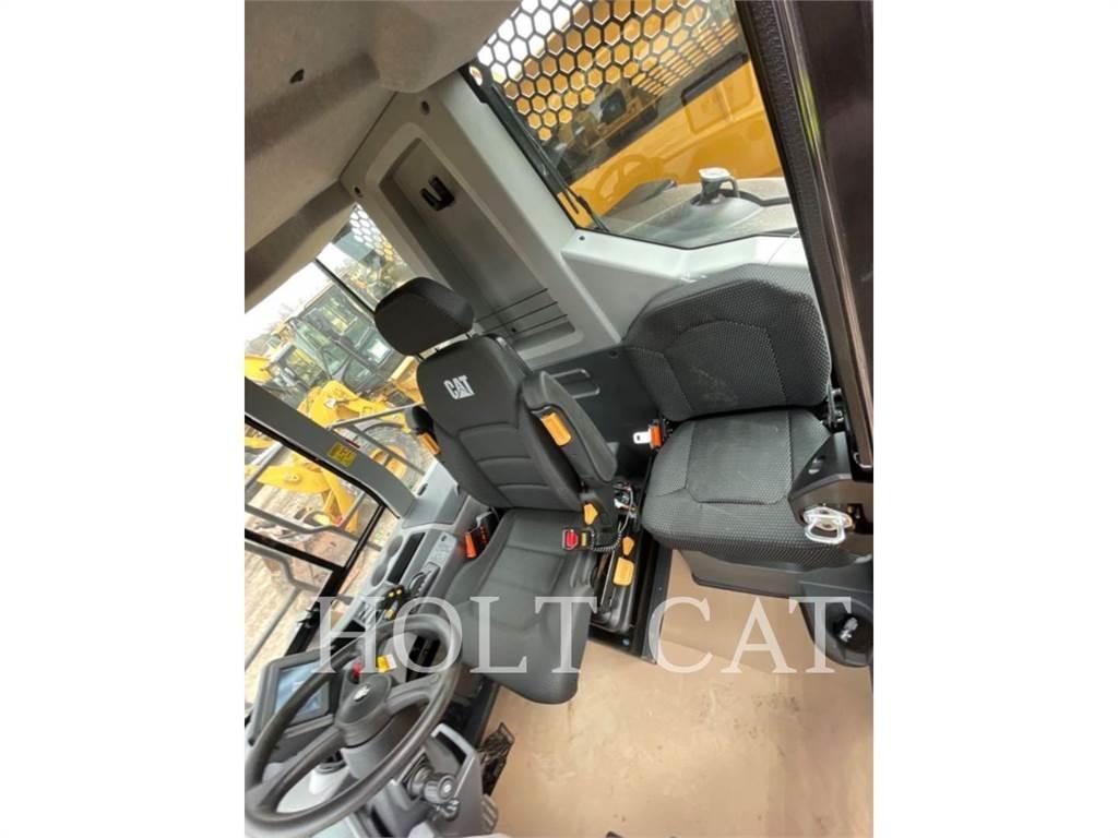 CAT 730 Knik dumptrucks