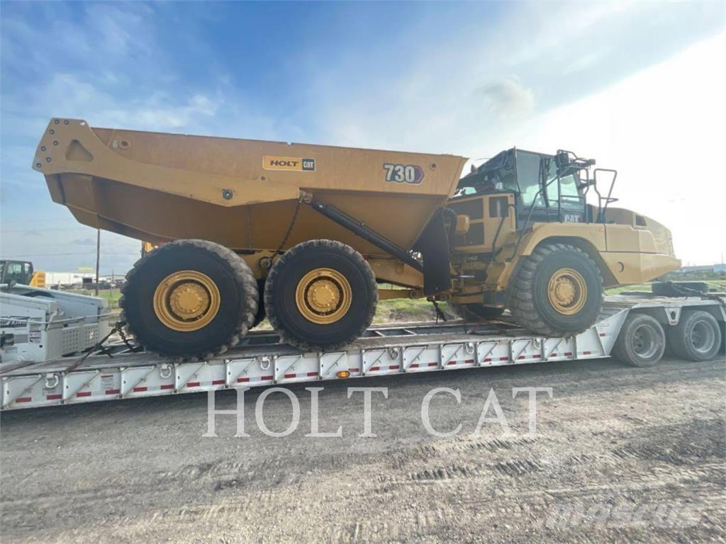 CAT 730 Knik dumptrucks