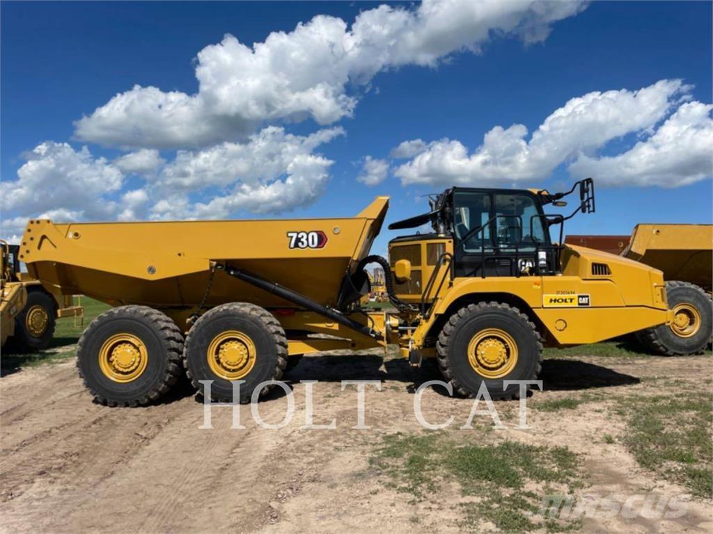 CAT 730 Knik dumptrucks