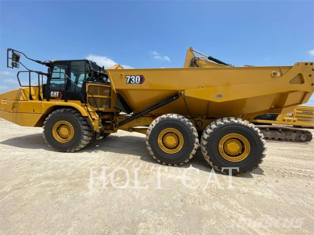 CAT 730 Knik dumptrucks